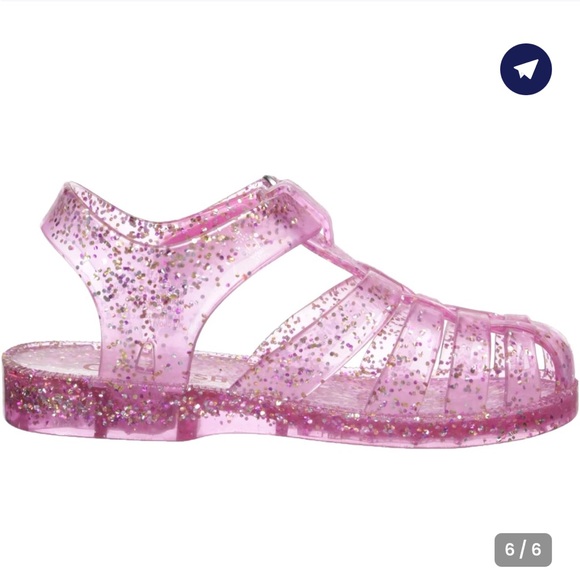 OshKosh B'gosh Sparkly Pink Sandals - Picture 2 of 12